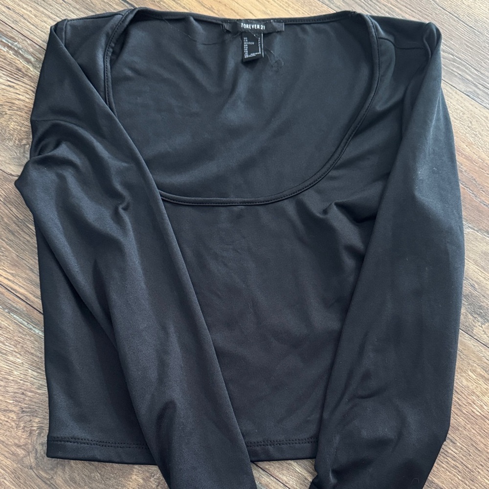 Forever 21 Elegant Black Long Sleeve Tee